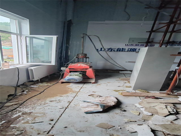 庆安地基基础下沉墙体裂缝加固注浆顶升施工